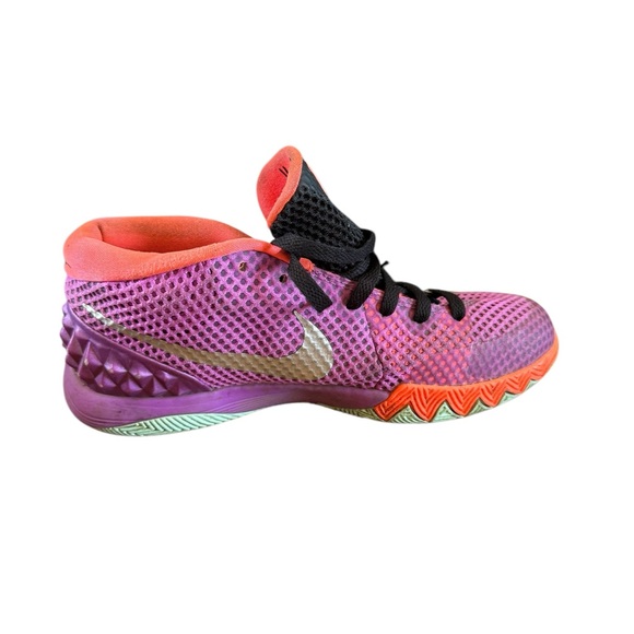 Nike Kyrie 1 Easter Size 6Y  Purple Orange 717219-508 - Picture 5 of 6